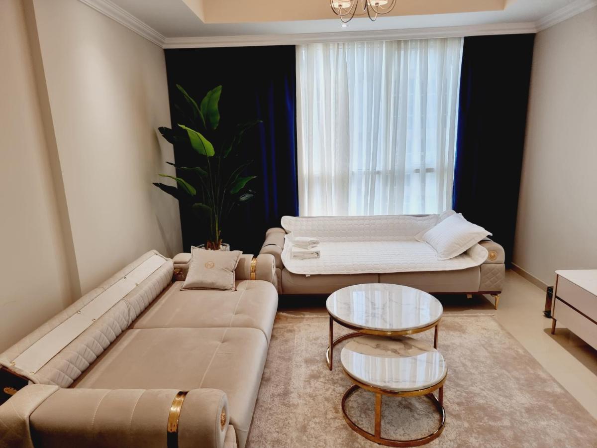 Dunya Tower Luxury And 2 Min Walk To Dubai Mall And Burj Khalifa In Heart Of Downtown Luaran gambar
