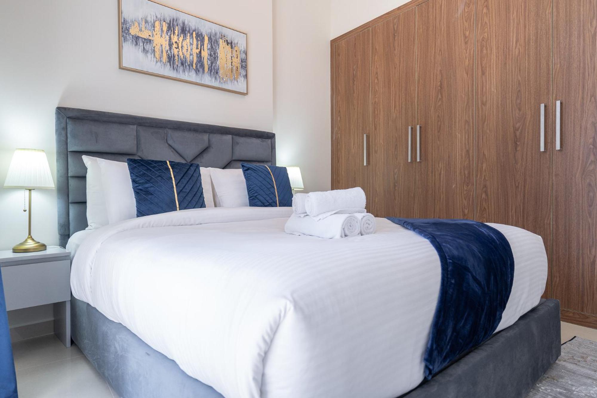 Dunya Tower Luxury And 2 Min Walk To Dubai Mall And Burj Khalifa In Heart Of Downtown Luaran gambar