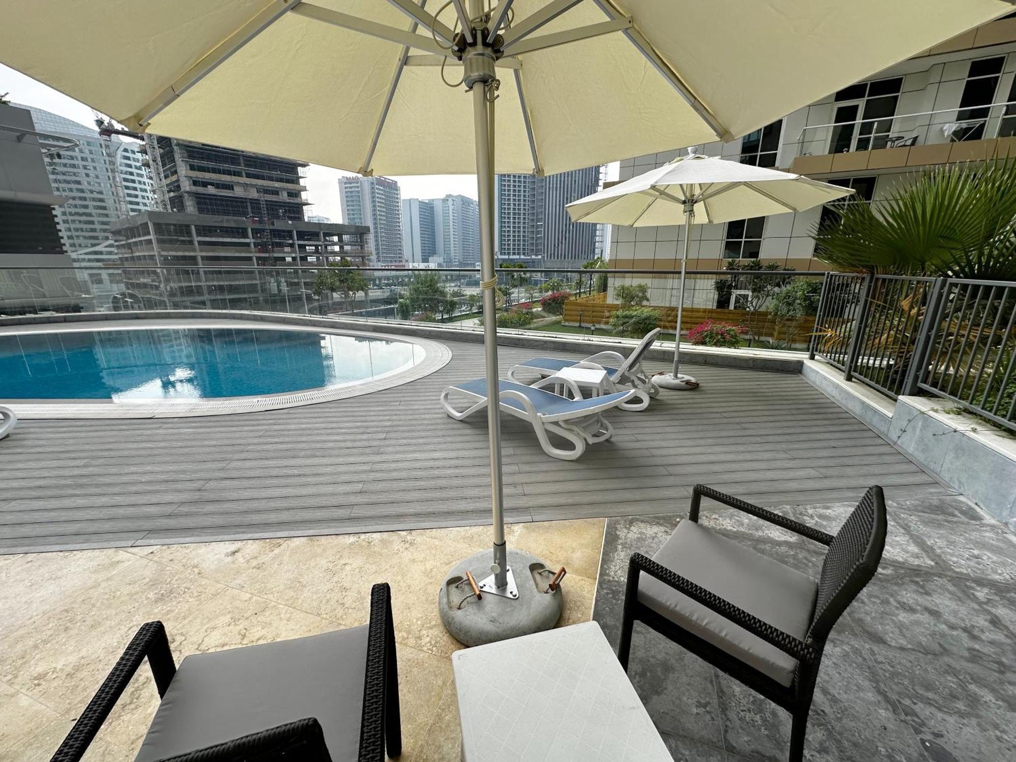 Dunya Tower Luxury And 2 Min Walk To Dubai Mall And Burj Khalifa In Heart Of Downtown Luaran gambar